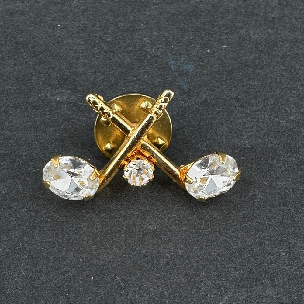 Vintage Crossed Golf Clubs Brooch Tie Tack Hat Lapel Pin Gold Tone Rhinestone